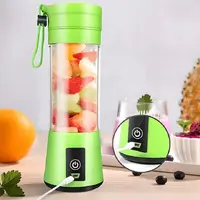 Blender portabil USB pentru prepararea sucurilor naturale