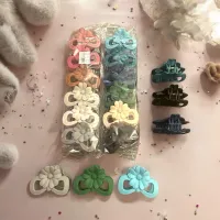 Set Original de Clești de Păr cu Bucle Decorative și Floare Centrală din Silicon Mat, Mix de Culori Moderne, Set de 12 Bucăți
