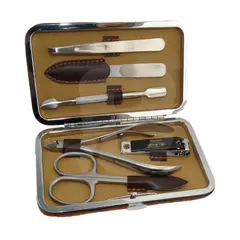 Trusă manichiură 766 cu 6 piese din inox în husă metalică cu interior capitonat