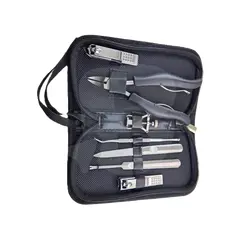 Trusă pedichiură profesională 9 piese din inox în etui negru cu fermoar și mâner