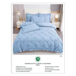 Lenjerie de Pat Dublu din Finet Premium Pucioasa, 4 Piese, cu Pliuri Brodate și Volane, Cearceaf Clasic, Albastru Deschis Uni, Model P-9