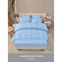 Lenjerie de Pat Dublu din Finet Premium Pucioasa, 6 Piese, cu Pliuri Brodate structural și Cearceaf cu Elastic, Albastru Deschis / Bleu Uni, Model Q-9