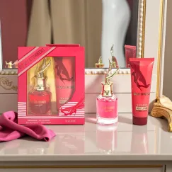 Set cadou parfum femei rafinat - parfum și loțiune