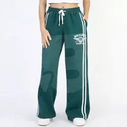 Pantaloni trening pentru fete verde închis cu dungi laterale și imprimeu text