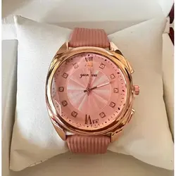 Ceas damă cu curea din piele roz și cadran cu cristale