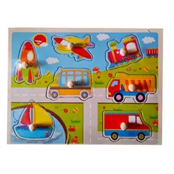 Puzzle din Lemn Încastru cu Pioneze, Model Mașini în Trafic și Vehicule Urbane, Joc Educativ pentru Copii
