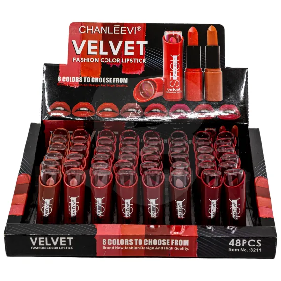 Ruj Solid Velvet Chanleevi în nuanțe mate, textură catifelată