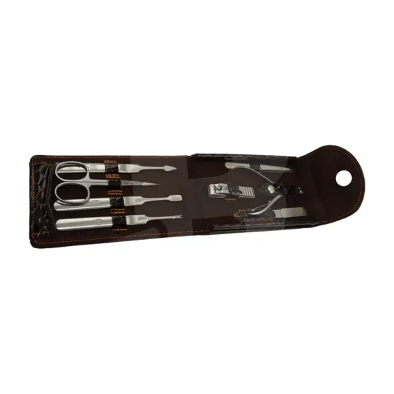 Trusă manichiură 779 cu 8 instrumente din inox în husă tip piele cu clapetă
