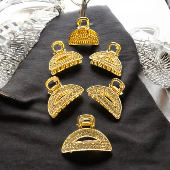 Clești de păr din metal auriu - model semicerc compact cu cristale fine, 12 bucăți/set G206