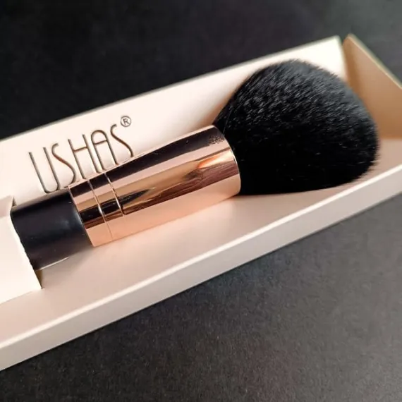 Pensulă USHAS CT463 - Highlight & Contour Brush - precizie și definire într-un singur gest