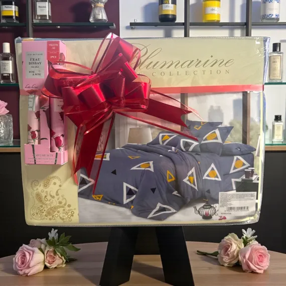 Set cadou H786 femei rafinate cu lenjerie și parfum cu cremă de mâini