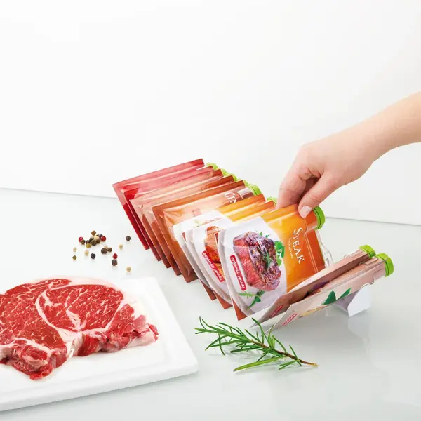 Organizare condimente în plicuri cu cleme reutilizabile