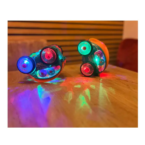 Masina cu lumini si sunete, Jucarie interactiva si distractiva, transparenta, rotativa 360 de grade, care se rostogoleste 6511110046702 CON-234