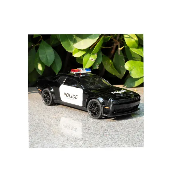 Masina metalica Politie , Sunete si lumini, Usile, capota si portbagajul se deschid 6511110049147 CON-159