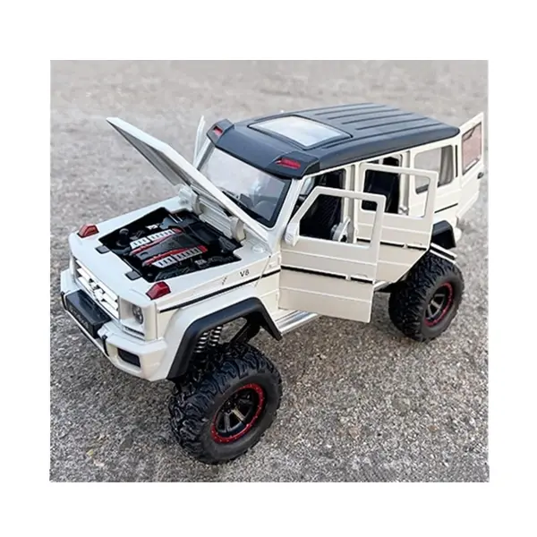Masina Metal SUV 1:24 Clasa G500 6511110051782 CON-295