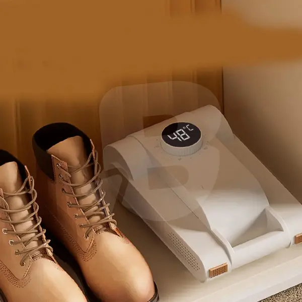 Uscător electric pentru încălțăminte pliabil cu depozitare compactă