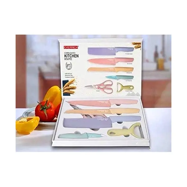 Set bucătărie cu 4 cuțite, curățător de legume și foarfecă