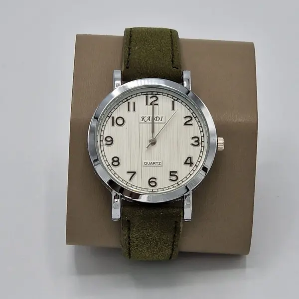 Ceas de Mână Bărbătesc cu Curea din Piele – 4 Modele Clasice