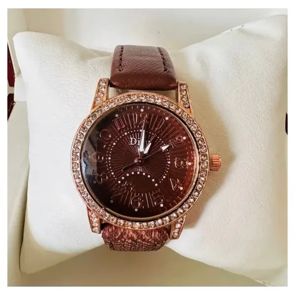 Ceas damă cu curea din piele maro și design elegant