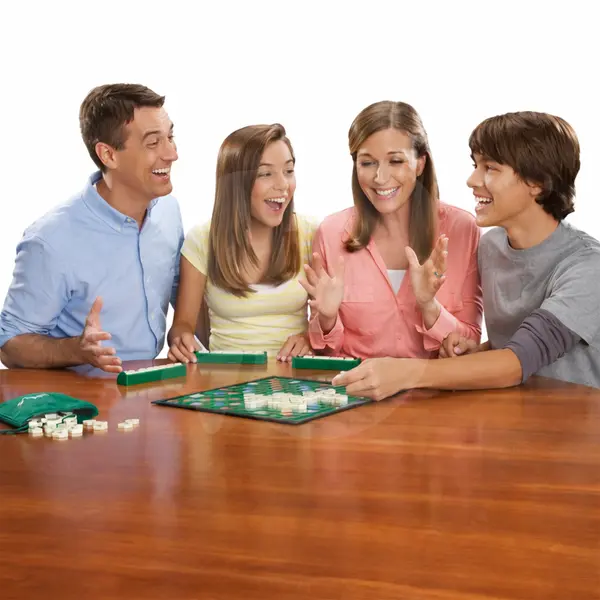 Joc Scrabble Original jucat în familie