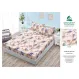 Husă cu elastic din finet model trandafiri lila și albaștri pe fundal crem-nude cu 2 fețe perna 160x200 cm